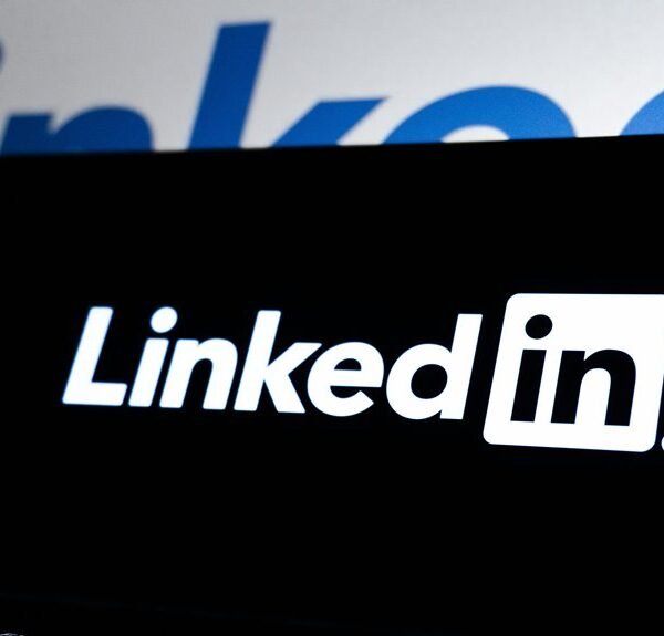 Improve Your Online 570010443 Business Platform