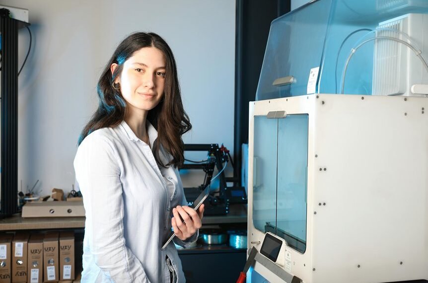 Next-Level Tech Hub 965972645 Online Engine